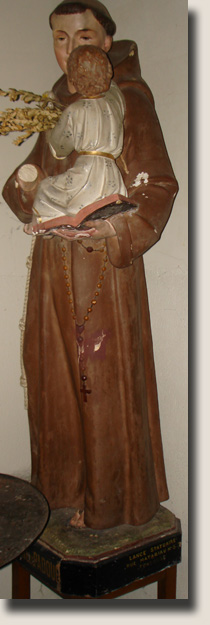 Het beeld van de Heilige Antonius van Padua