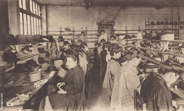 De hoedenfabriek (chapellerie) van Espéraza waar Marie Dénarnaud werkte voor ze de meid van Saunière was